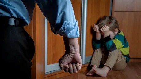 Violența asupra copilului în cadrul familiei sau în societate