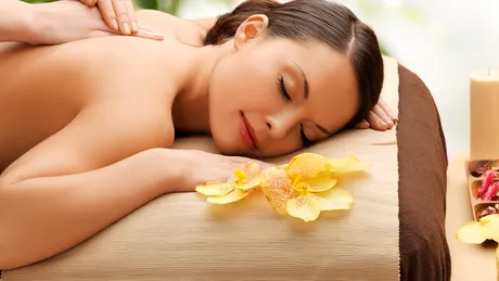 Masajul terapeutic sau de relaxare, beneficii pentru sănătate și bunăstare